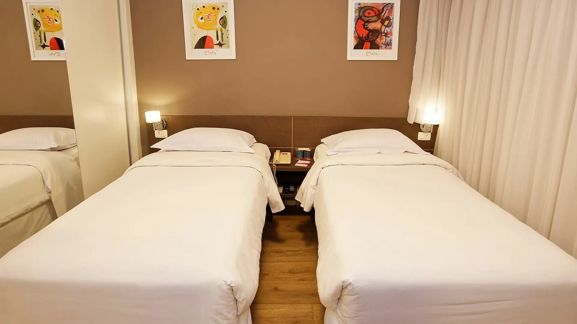 Ramada Suites Sao Paulo Itaim Bibi 4*,  ブラジル