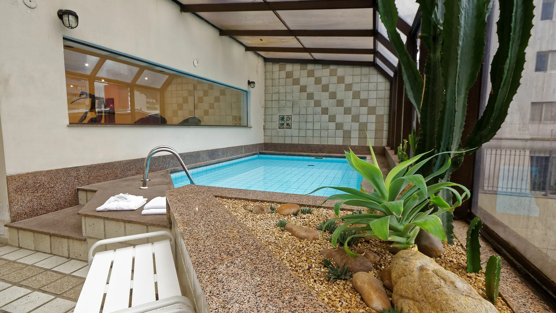 Ramada Suites Sao Paulo Itaim Bibi 4*,